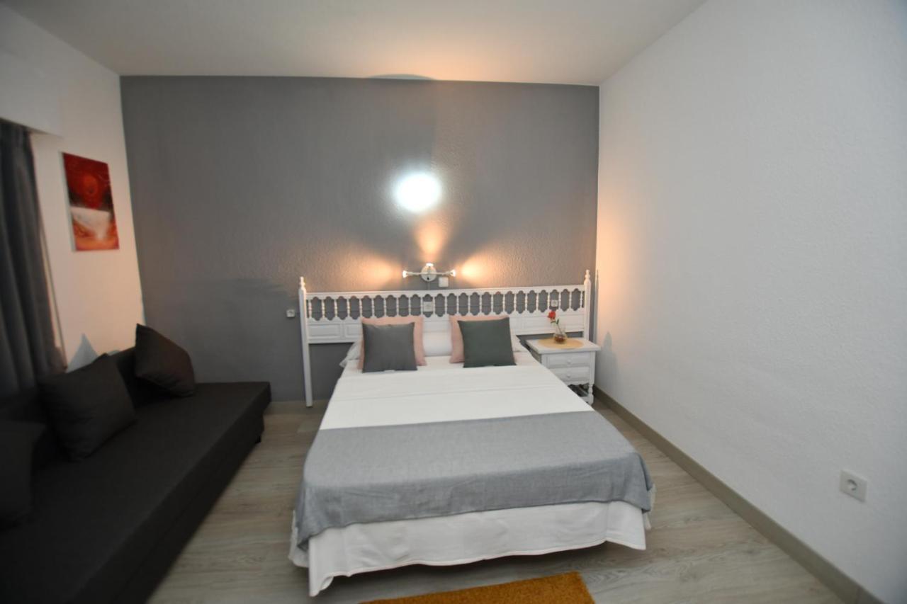 Hb Torrevieja Hotel Luaran gambar