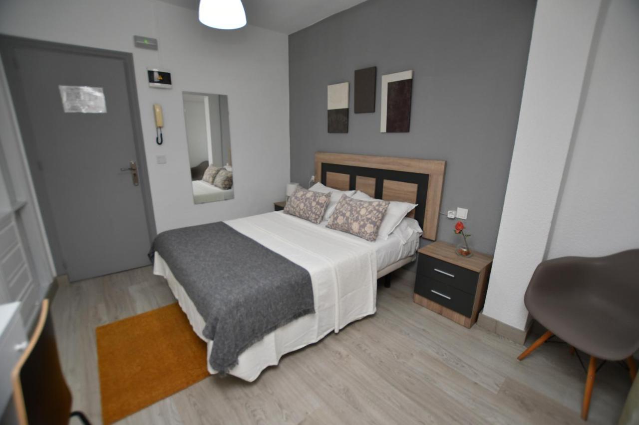 Hb Torrevieja Hotel Luaran gambar